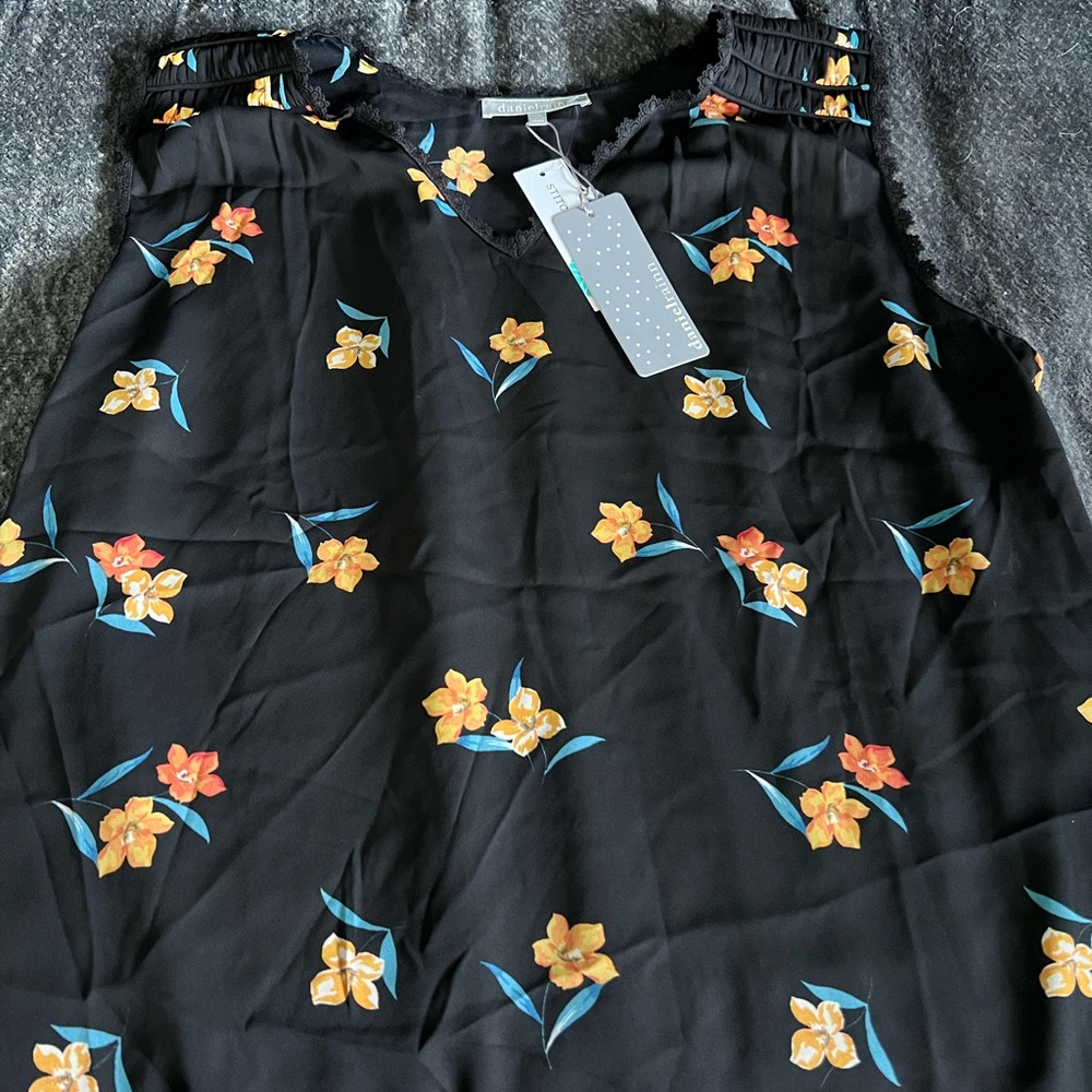 Blouse never wore too big